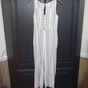 Juniors jumpsuit